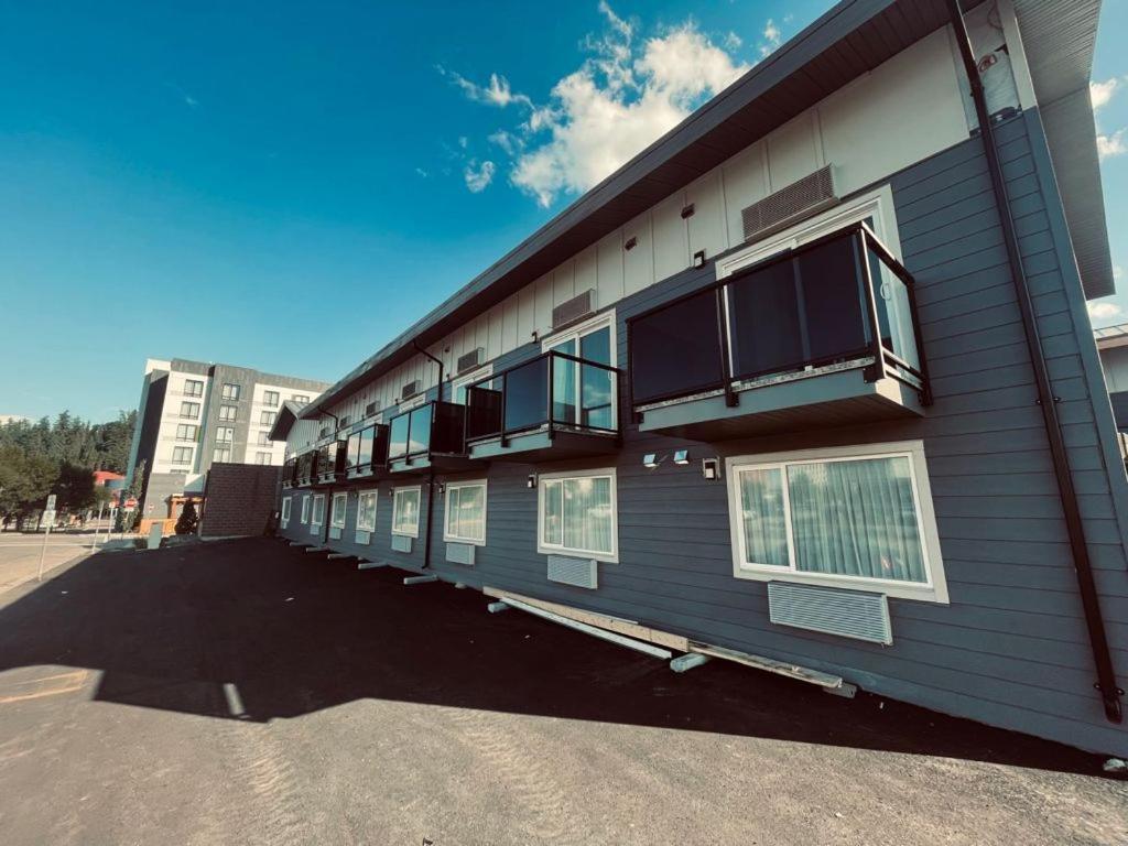 Econo Lodge Prince George Exteriör bild