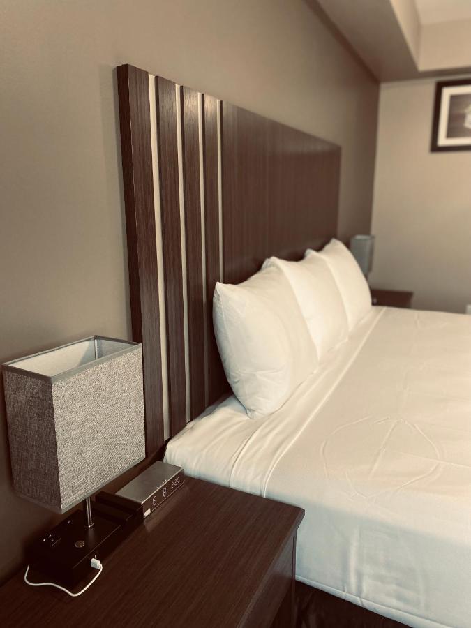 Econo Lodge Prince George Exteriör bild