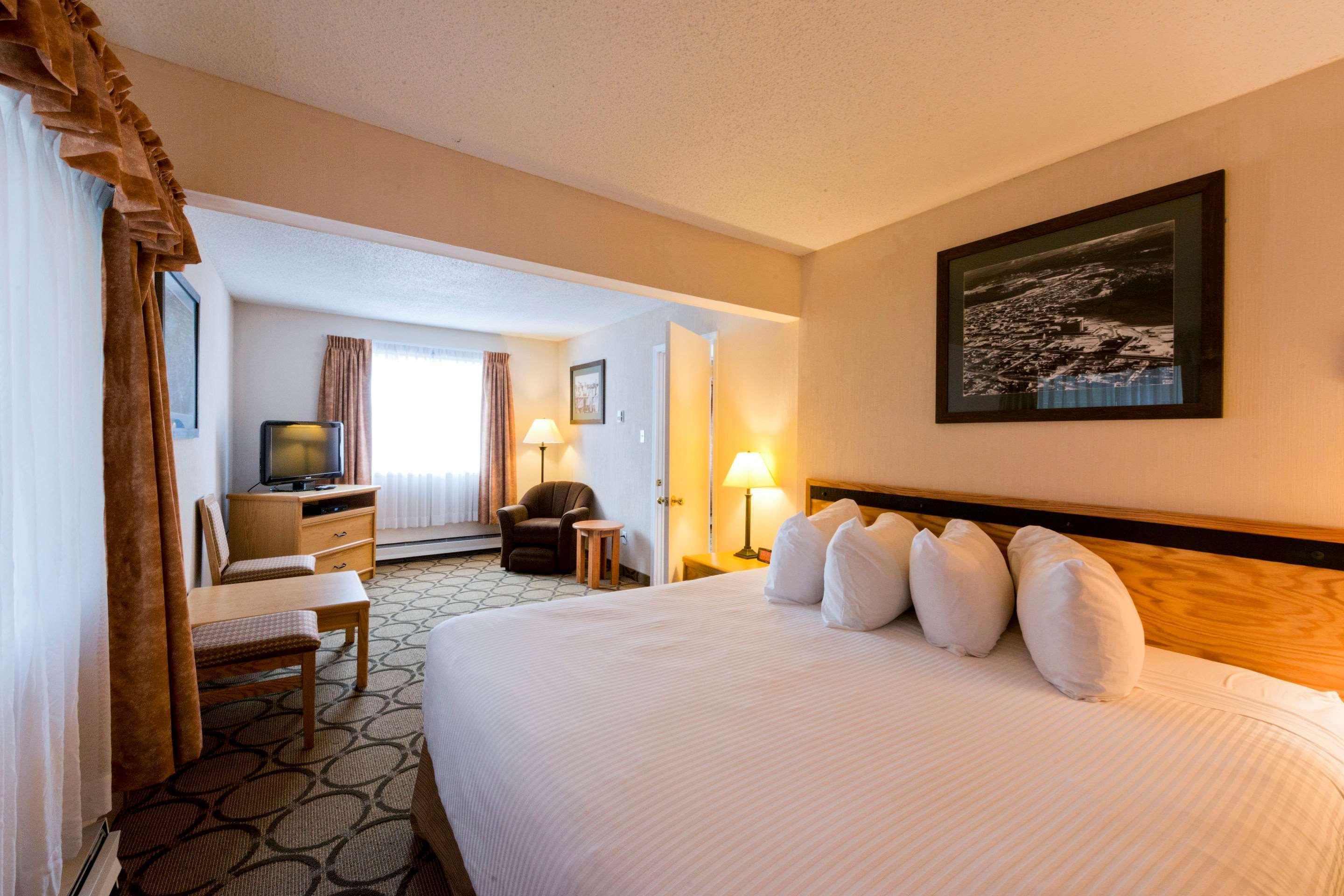 Econo Lodge Prince George Exteriör bild