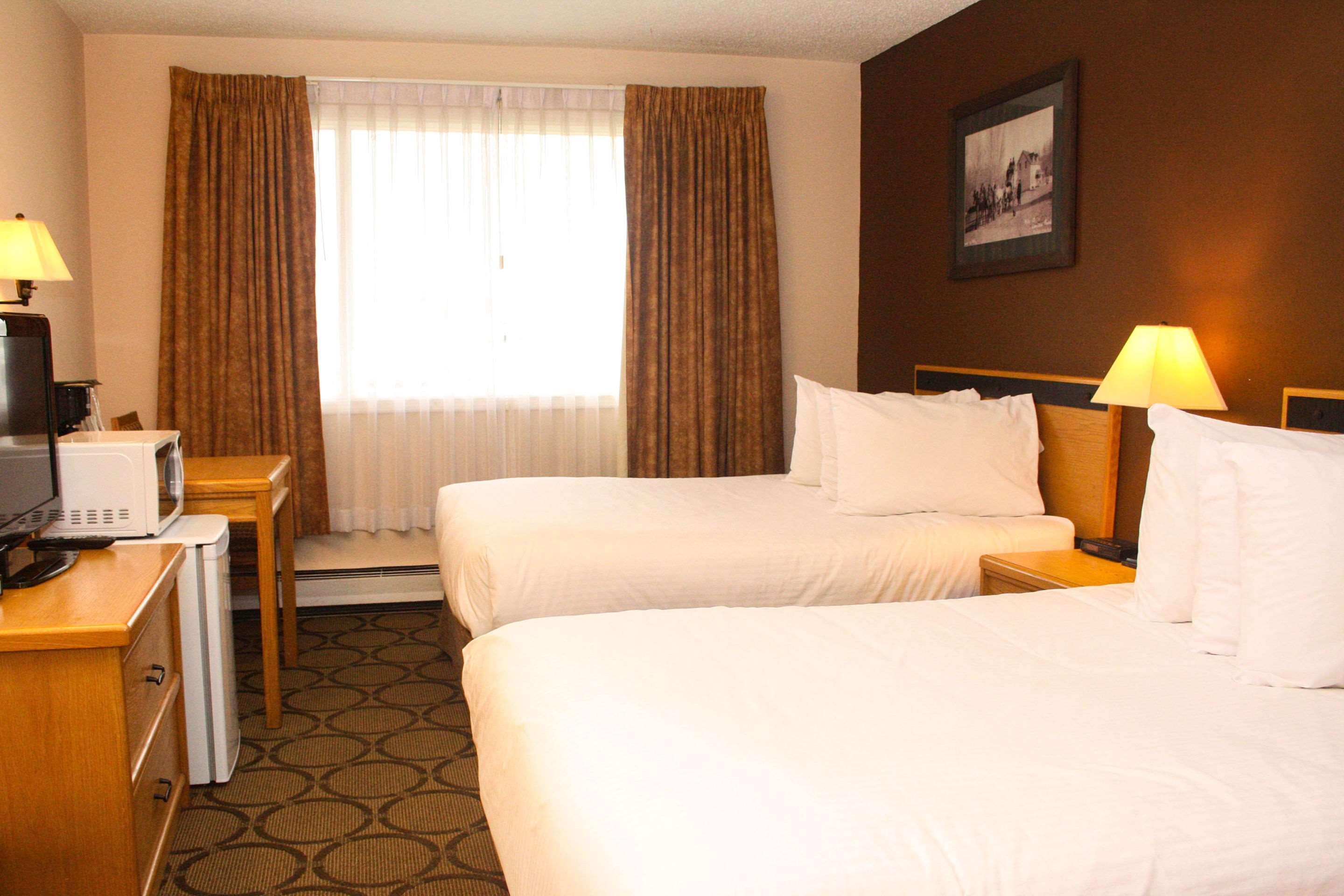 Econo Lodge Prince George Exteriör bild