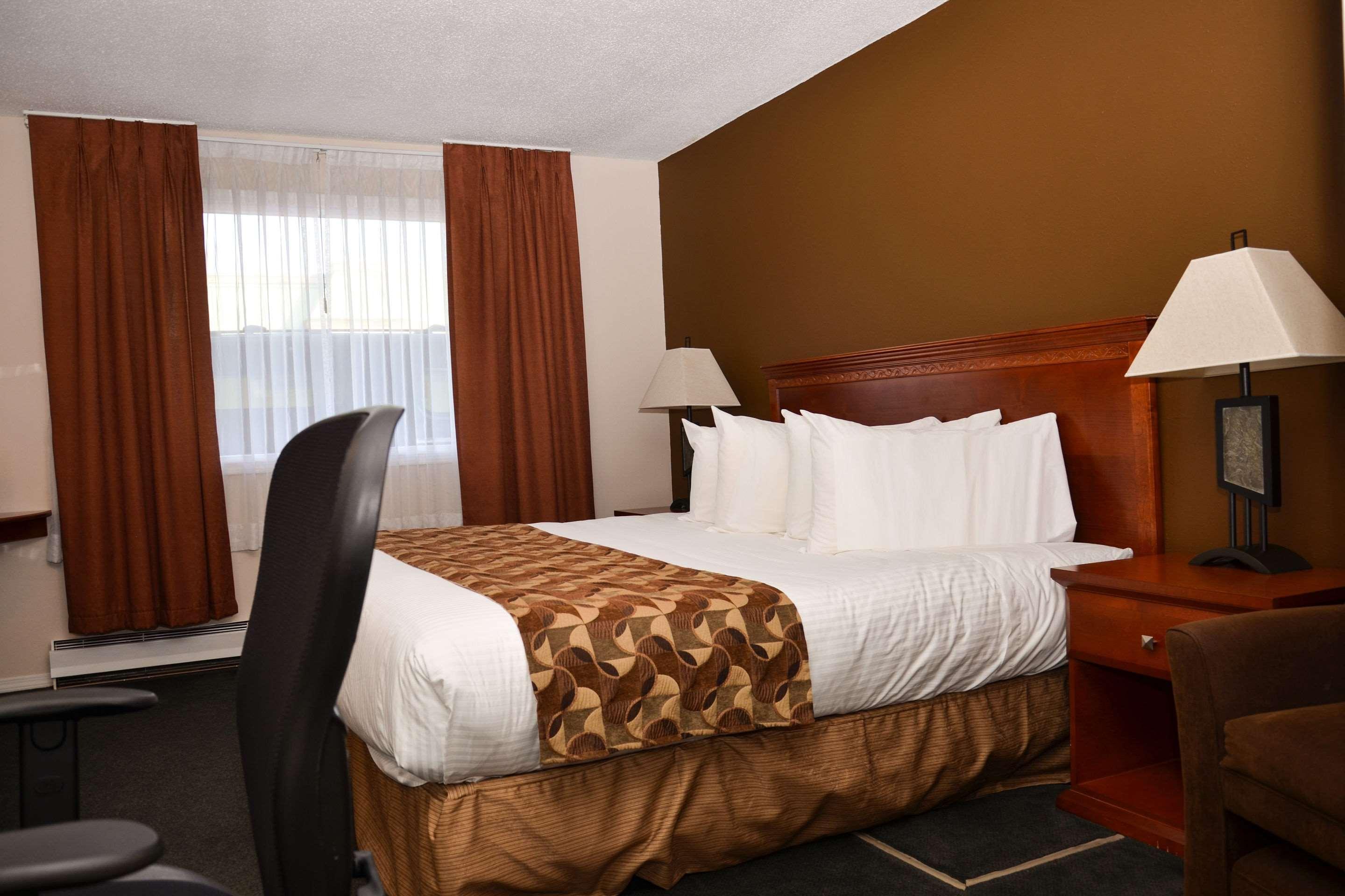Econo Lodge Prince George Exteriör bild